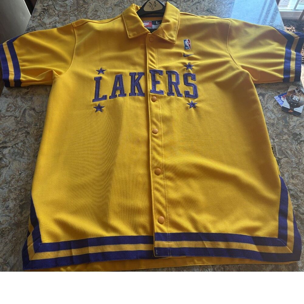 2002 Officially Licensed Los Angeles Lakers Warm-Up Jacket Men's Large